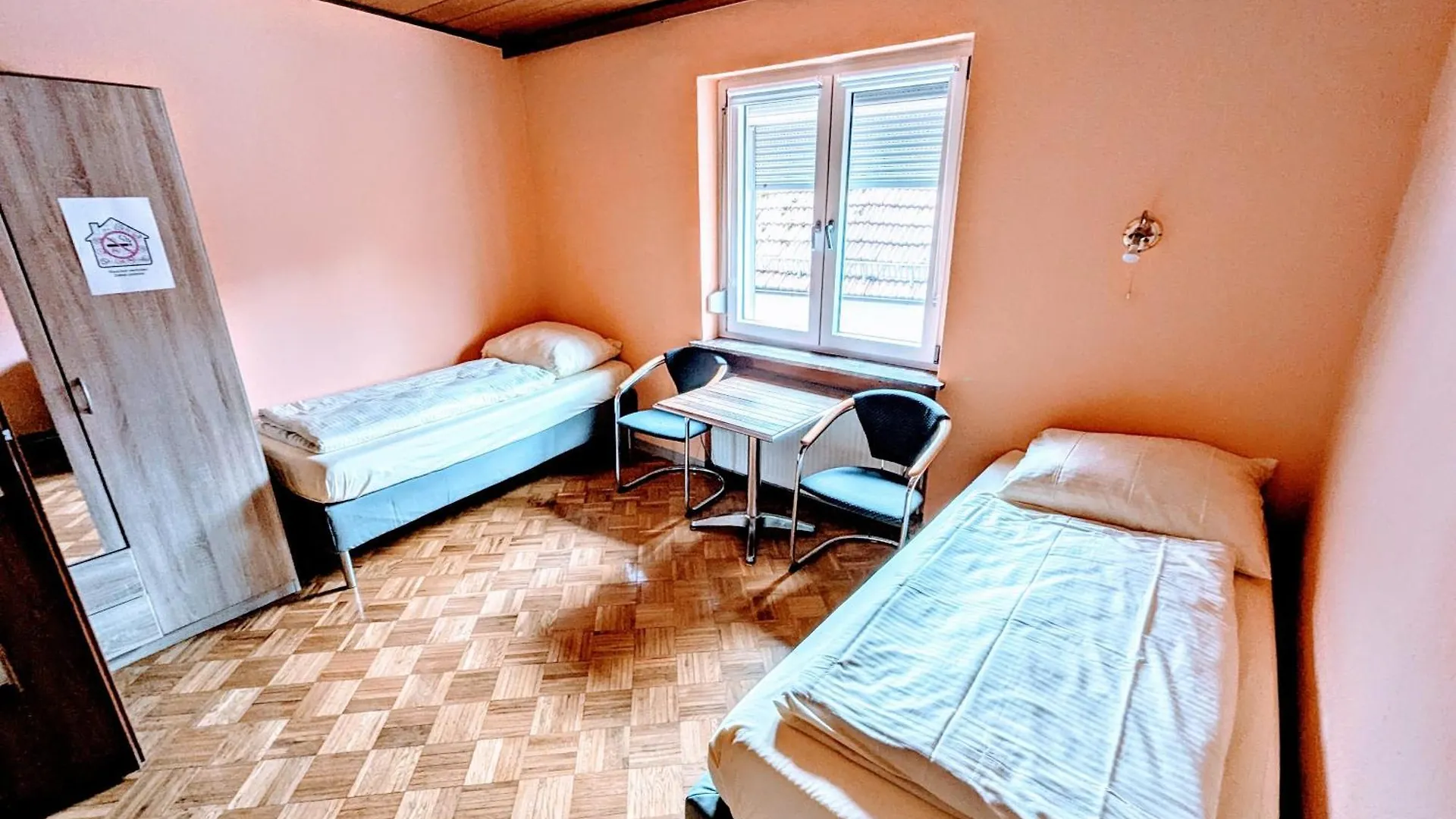 Ak-Monteurzimmer Großostheim 公寓