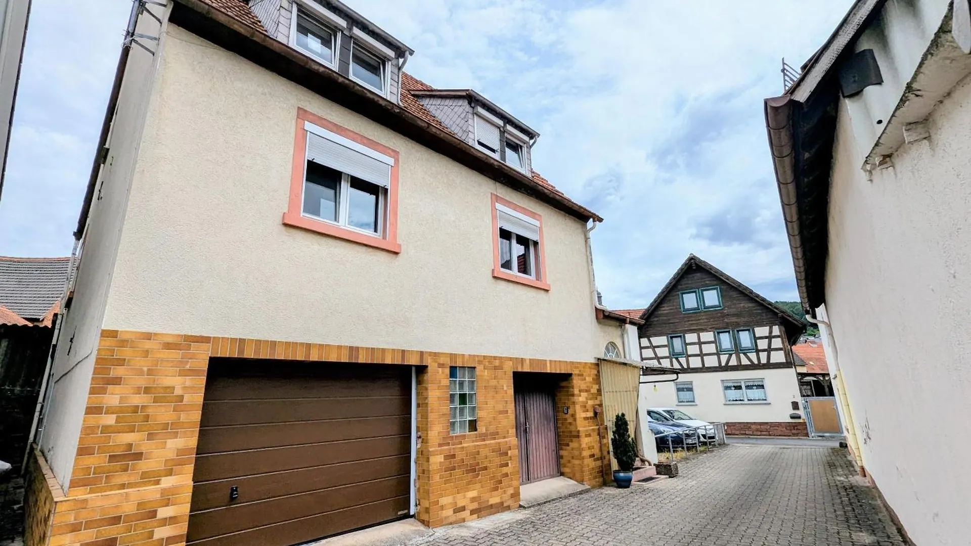 Ak-Monteurzimmer Großostheim
